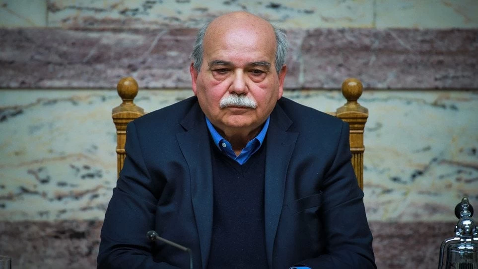 Λάκισε ο Βούτσης μετά τις αντιδράσεις – Μετά από κλήρωση Δανέλλης – Μαυρωτάς στην Επιτροπή Εξωτερικών